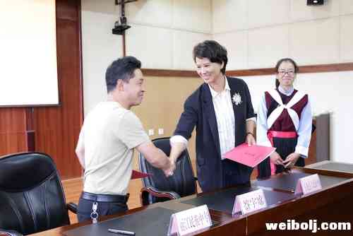 40个同学去学医 为的是玉龙农村看病就医难2.jpg