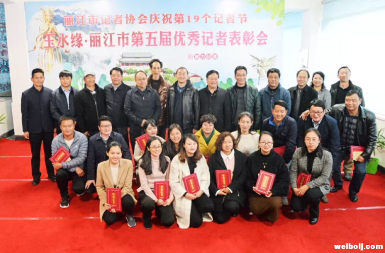 1541751837(1).png