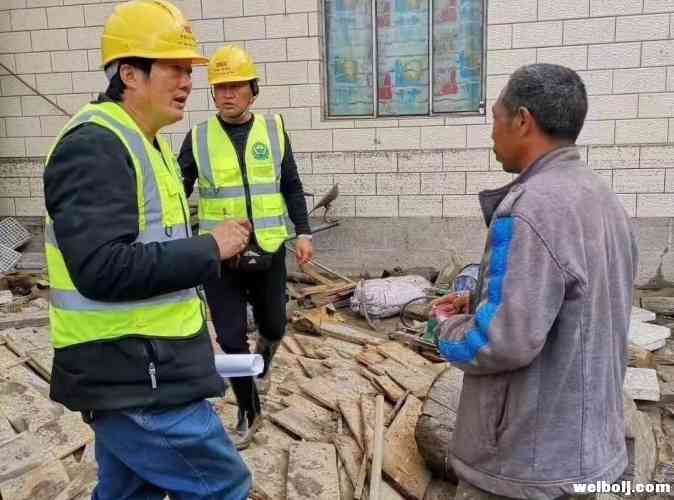 人保财险丽江市分公司为玉龙灾区群众定损赔付516万元.jpg