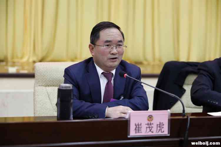 关于城区“治堵”，崔书记要求将委员建议尽快提上重要议事日程