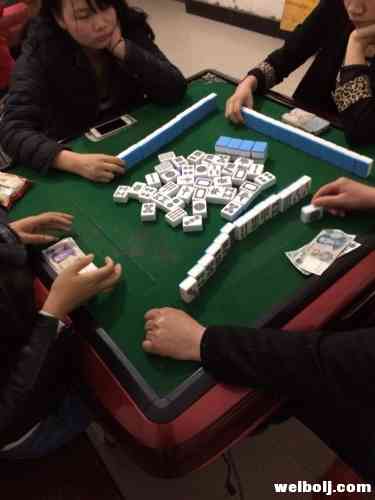 在丽江打麻将请记住：人均200元算赌博 (1).jpg