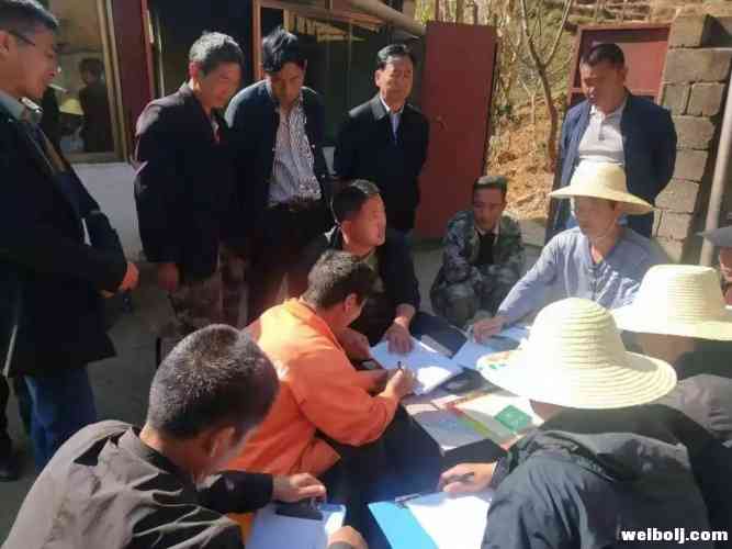 哪里住着老百姓 哪里就要有工作组到过的脚印——宁蒗县千人扶贫工作队伍走村入户开展工作