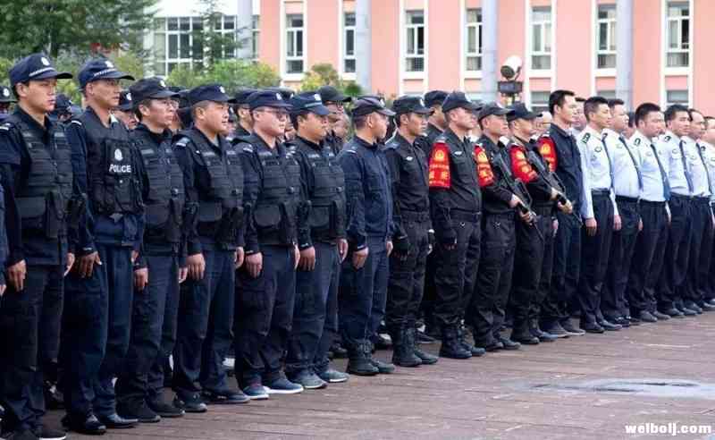 宁蒗警方圆满完成新中国成立70周年大庆暨国庆长假安保维稳任务