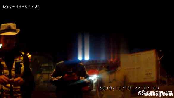 8d4eb842gy1g8xbokeql1j20ga0957b3.jpg