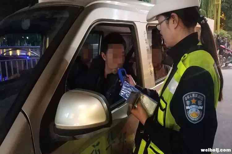 华坪正在开展“冬季交通安全整治行动”，做到“零容忍”
