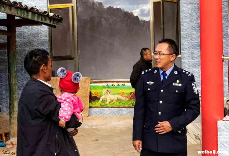周明局长走访慰问困难群众