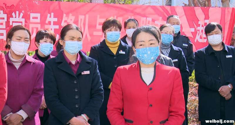 丽江宾馆服务员有点怕 市文明办组织专家心理疏导2.PNG