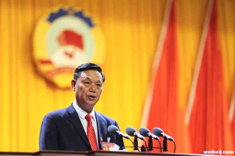 民主凝聚力量团结成就伟业 政协丽江市四届三次会议隆重开幕 (6).jpg