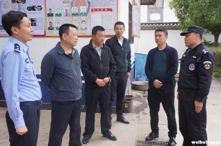 省禁毒办主任郭有兵到丽江调研指导 (1).jpg