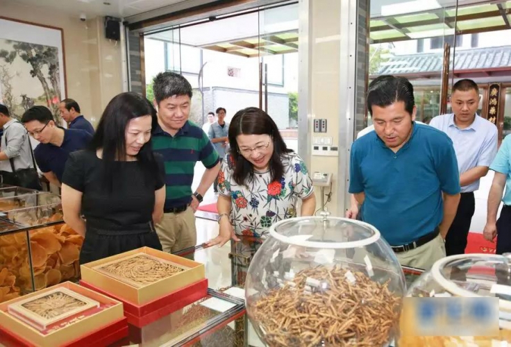 本周六金振辉副市长带货青刺果和芒果干 请定好闹钟 (2).jpg