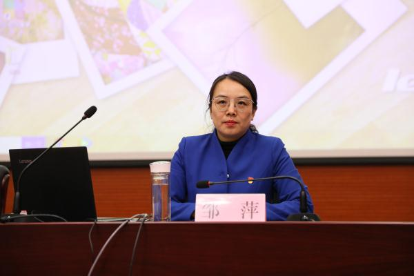 今天，全市副厅级、区县市直部门党政领导人及其家属300人都来了市纪委2.png