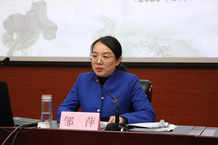 丽江市开展家庭助廉警示教育 (1).jpg