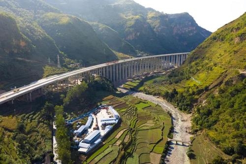 省交通厅：华坪到永胜高速2021年底才通车！.jpg
