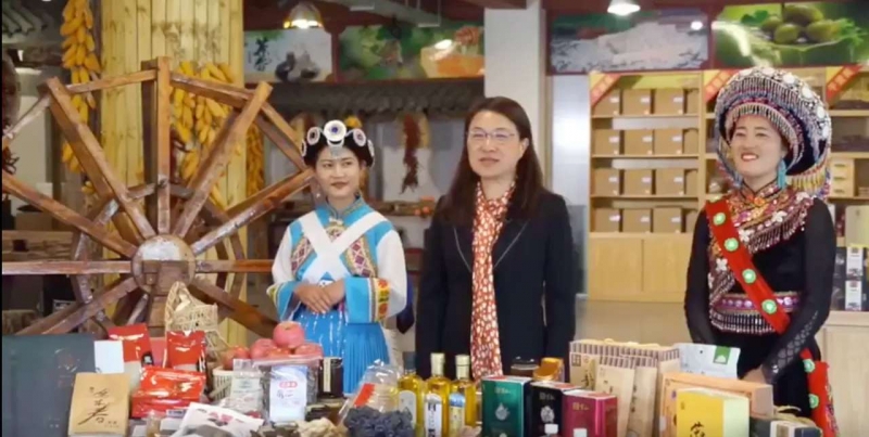 OMG！李佳琦来丽江了！你们准备好为丽江的农产品“剁手”了吗 (5).jpg