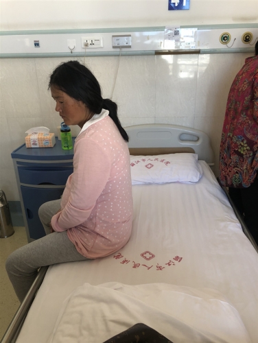 求扩散！迫在眉睫！市医院一名产妇急需RH阴性B型血 (1).jpg