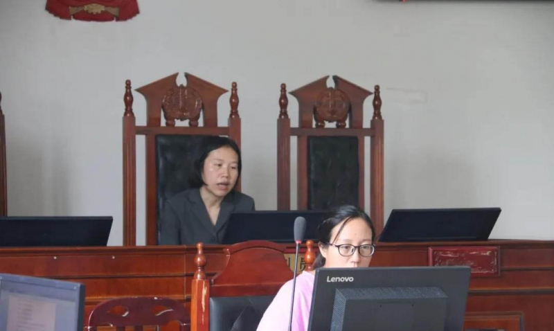 华坪县法检携手 助力农民工讨薪维权 (3).jpg