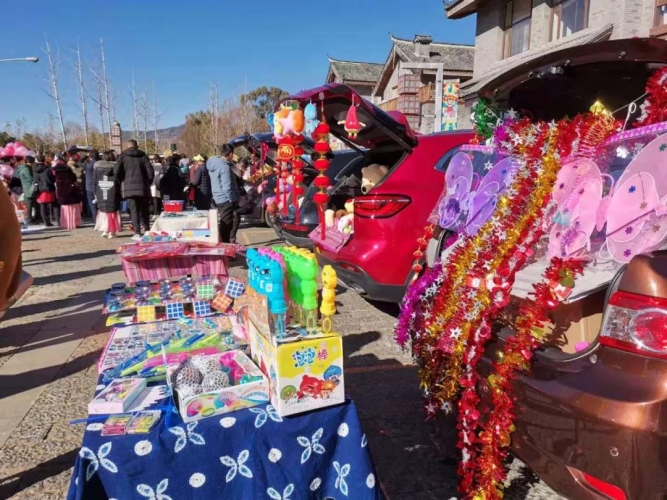 这两个地方近200个摊位等着你  赶快报名，轻轻松松当老板 (2).jpg