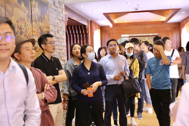 丽江市互联网行业“万名党员进党校” 全力打造互联网经济“红色引擎” (6).jpg