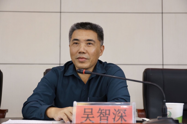 创建全市无烟环境  党政机关要先行 (2).jpg