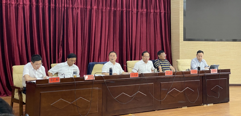 这件事太重要 市委书记愿意腾办公室出来办 (2).jpg