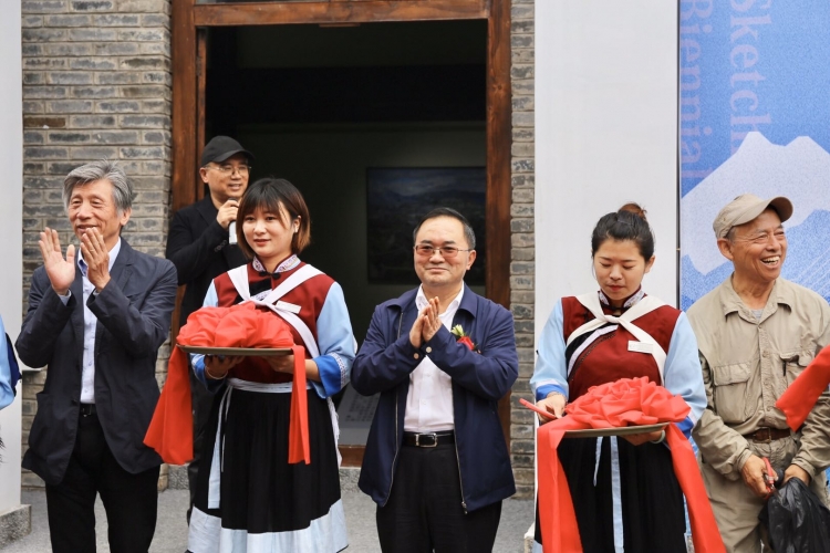 中国顶尖艺术家与丽江擦出怎样的火花？竟让他们直呼丽江为“梦乡” (11).jpg
