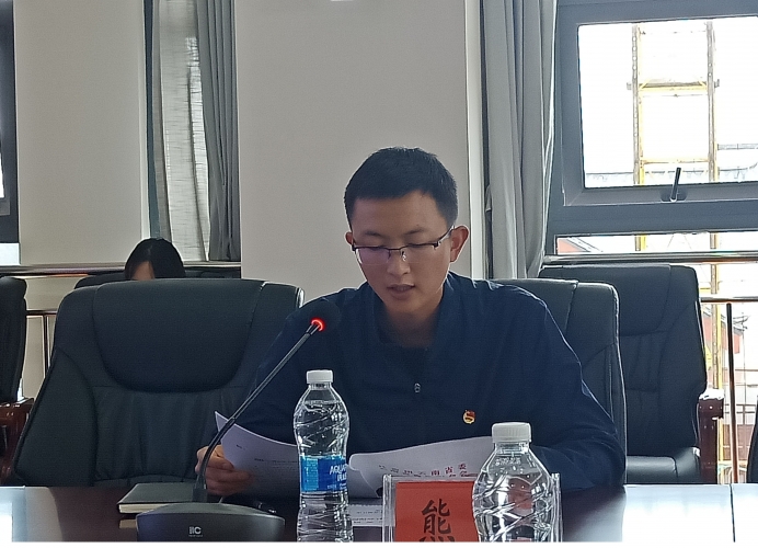 喜贺！丽江市人民医院两团队荣获云南省五四奖章、市级青年文明号 (10).jpg