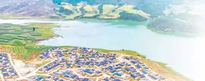 人民日报要闻版对话云南宁蒗驻村干部：小病不出村 大病能救助.jpg