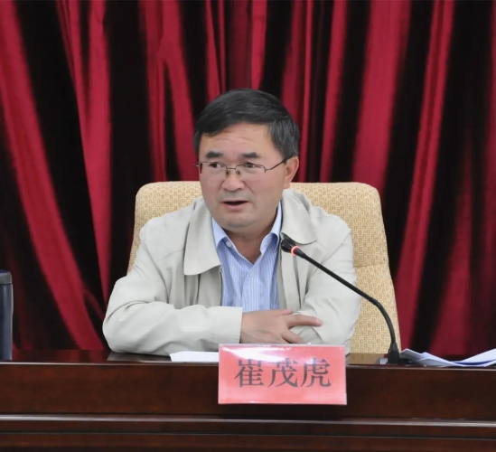 市委常委会会议强调：坚定不移践行新发展理念推动丽江高质量发展 (3).jpg
