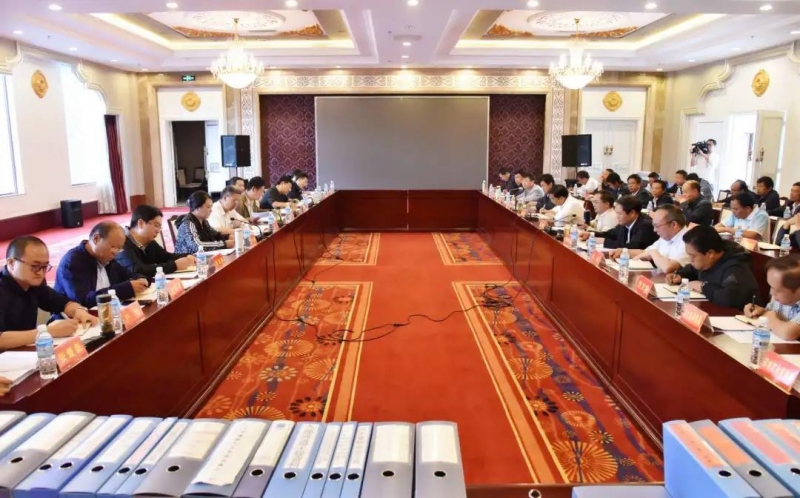 省人大常委会副主任纳杰强调：泸沽湖治理要更科学、更系统、更可持续 (2).jpg