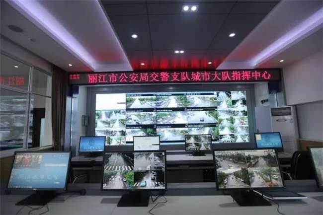 建基础设施  用大数据平台  丽江市全力推进智慧城市建设3.jpg