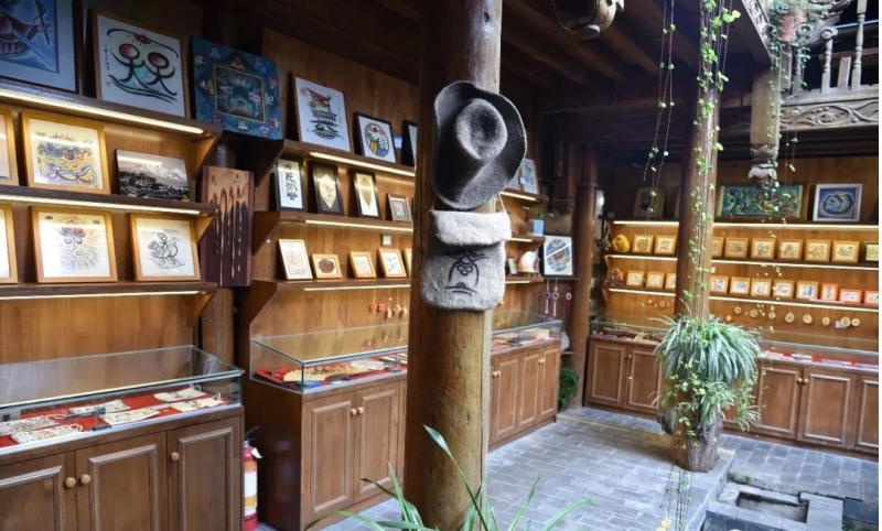 文旅融合已成为旅游产业发展的新动能，为非遗带来新理念、新路径 (1).jpg