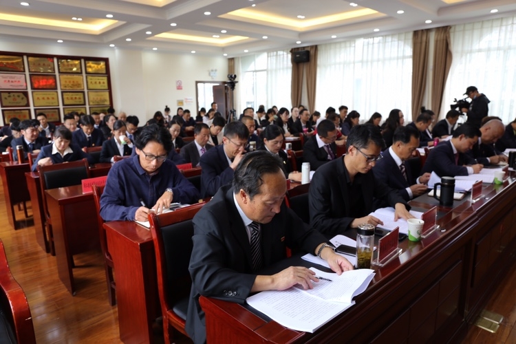 学习先进典型弘扬抗疫精神，市卫健委组织学习陈耀武先进事迹4.JPG