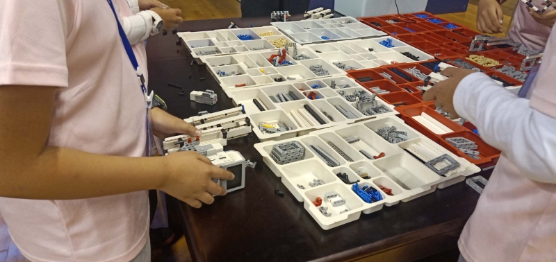丽江第三届青少年科技运动会开展，280名青少年齐聚一堂竞赛 (10).jpg