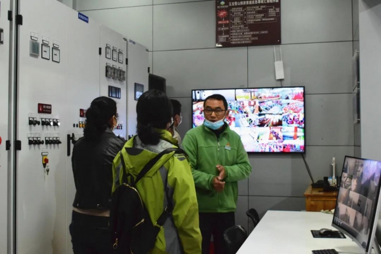 筑牢安全防线，玉龙雪山管委会强化节前综合检查4.jpg