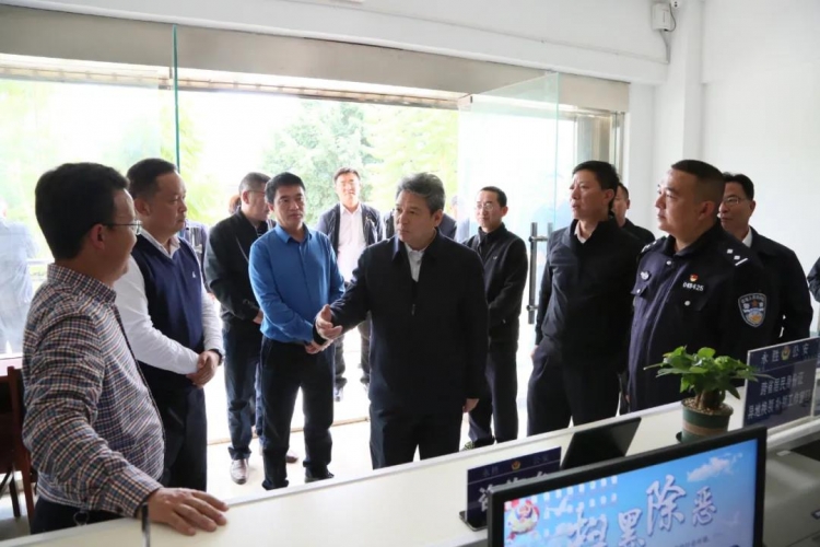 任军号同志深入丽江调研指导公安工作,提出五个要求 (4).jpg