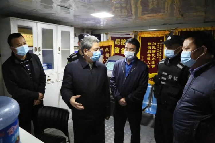 任军号同志深入丽江调研指导公安工作,提出五个要求 (8).jpg