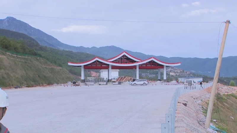 丽江要建绕城高速，全长57公里，力争两年内建成并投入使用 (3).jpg