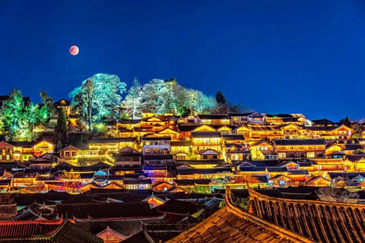 云南旅游中心演变，看丽江、大理旅游发展 (2).jpg