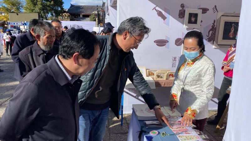 赏丽江特色民俗，品多元民族文化 今天起至本月16日玉河广场不见不散！ (10).jpg
