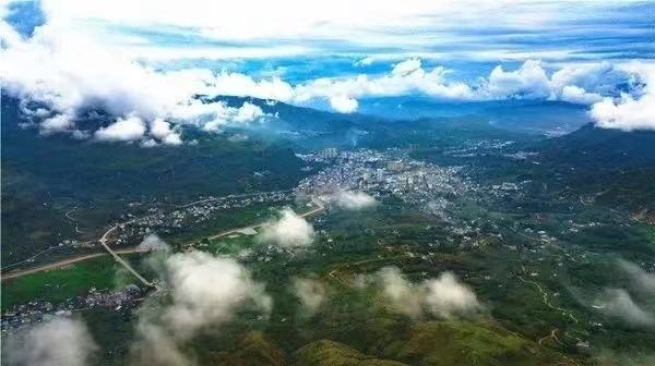 绿水青山就是金山银山  从煤炭大县到芒果之乡 华坪的“绿色转身”.jpg