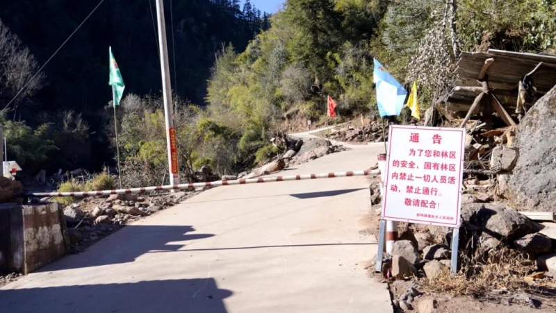 曹金明到黎明乡调研2.jpg