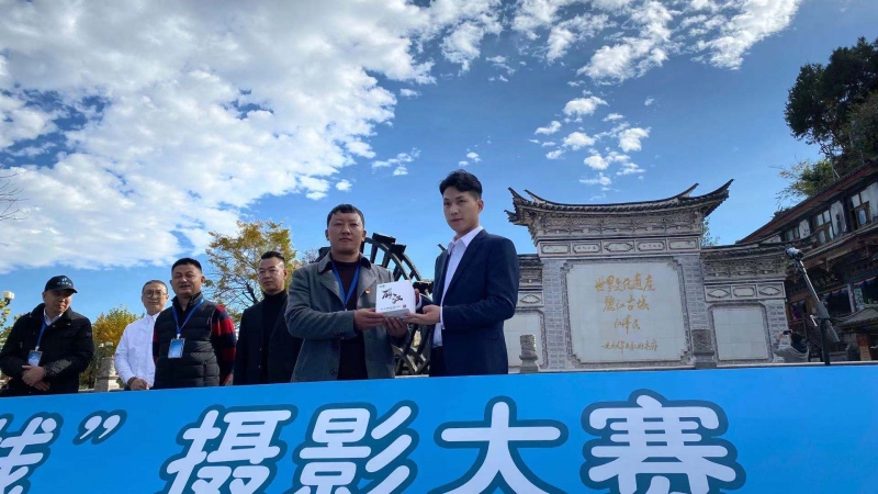 全国各地200名优秀摄影师齐聚丽江古城寻找百家醉美客栈 (5).jpg