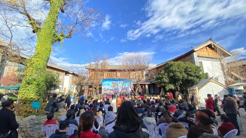 巧夺天工！三江并流石重彩丽江旅游文化 (1).jpg