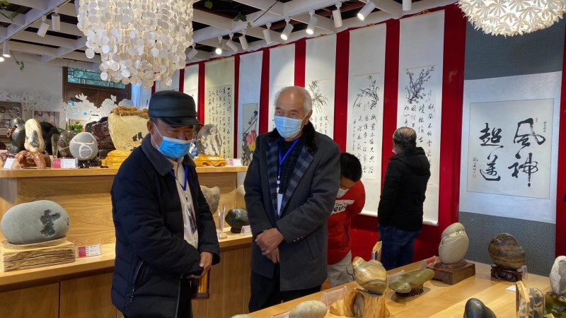 巧夺天工！三江并流石重彩丽江旅游文化 (10).jpg