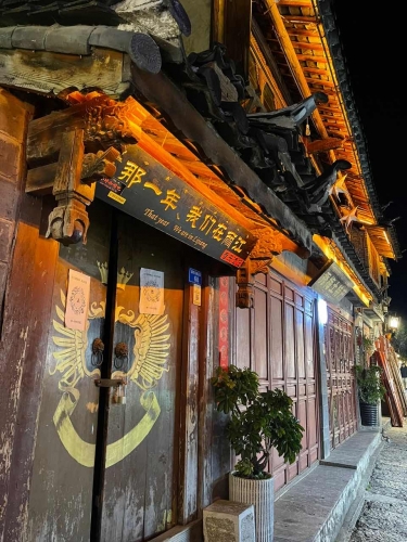 网上丽江客栈哀鸿遍野 你卖惨有什么用？ (2).jpg