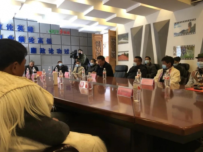 260万旅游反哺金发放，丽江老君山黎明景区社区群众欢欢喜喜过大年！1.jpg