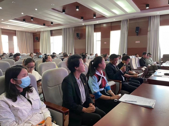 丽江红色旅游产品推介会举行 除了八条红色线路还举行红色旅游导游词征集大赛 (4).jpg