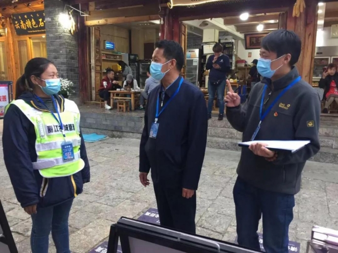 “五·一”假期前两日游客量超26万！丽江古城重现旅游热 (4).jpg