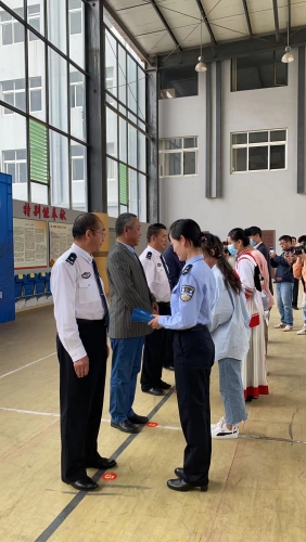 十赌十骗  十赌十输   丽江市“拒绝跨境赌博”宣传周启动 (6).jpg