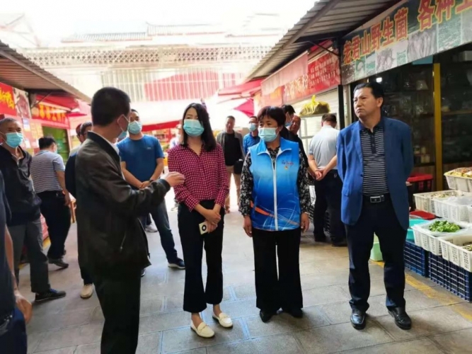 副市长魏妮娅率队专题调研国家卫生城市复审工作 (2).jpg
